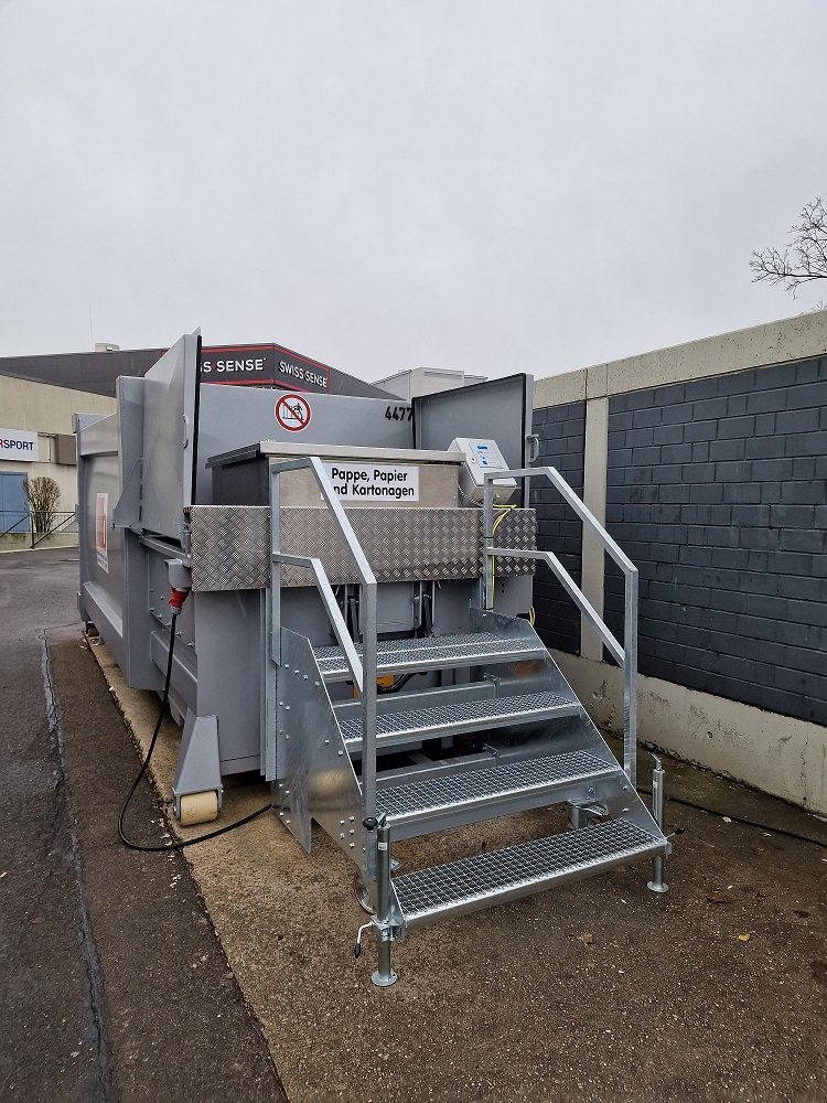 EDZ Treppe hoch 1